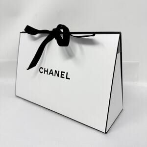CHANEL Luxury Small Gift Shopping Bag White Black Ribbon Display Storage Decor